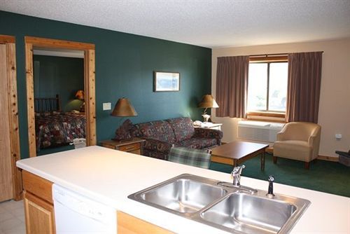 The Lodge At Crooked Lake Siren Exterior photo